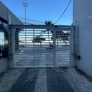 Apto Na Avenida Atlantica Balneário Camboriú