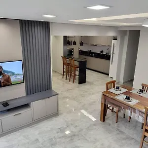 Amplo Na Quadra Mar Balneário Camboriú